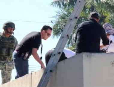 Μεξικό: Πέταξαν πτώμα από αεροπλάνο... κατευθείαν σε οροφή κέντρου υγείας (βίντεο)